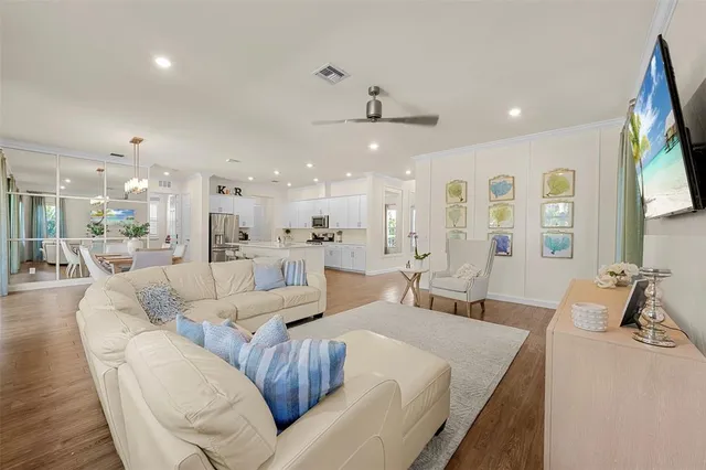 $925,000 | 1018 Sweetgrass Street, Loxahatchee, FL 33470