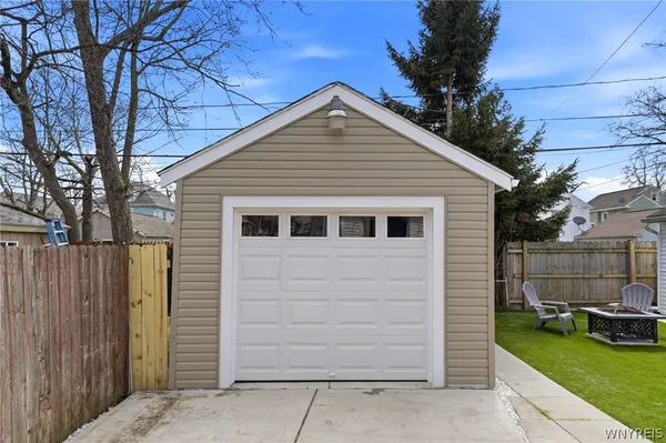 $300,000 | 17 Crosby Avenue, Tonawanda, NY 14217