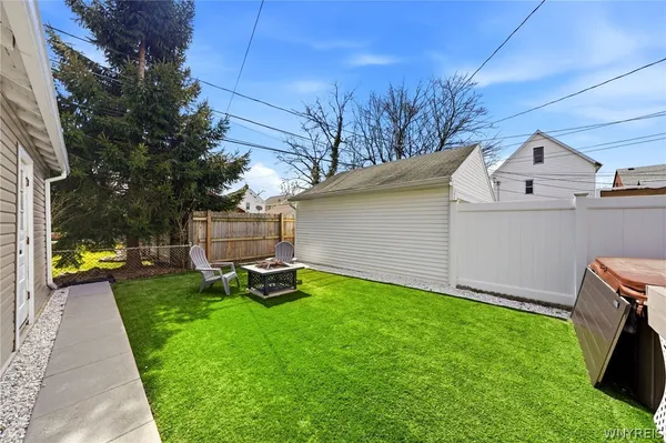 $300,000 | 17 Crosby Avenue, Tonawanda, NY 14217