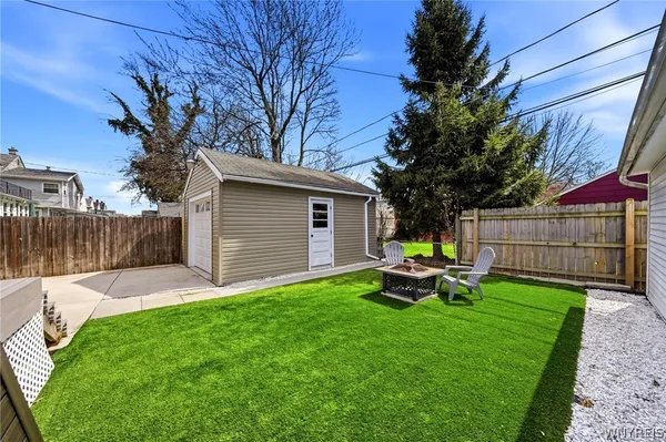 $300,000 | 17 Crosby Avenue, Tonawanda, NY 14217