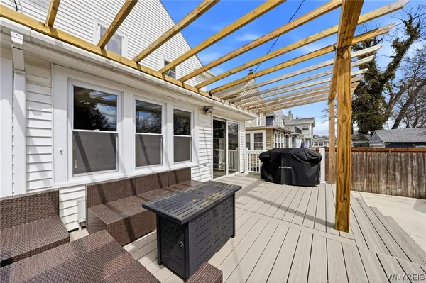 $300,000 | 17 Crosby Avenue, Tonawanda, NY 14217