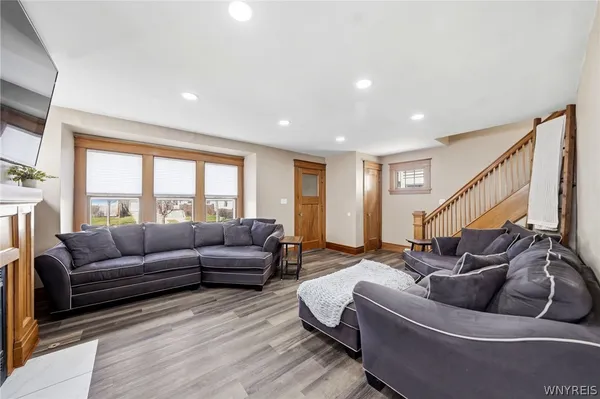 $300,000 | 17 Crosby Avenue, Tonawanda, NY 14217