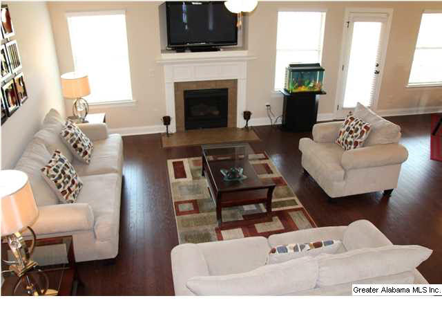 619 Round Road Alabaster, AL 35114 - Photo 2 of 32