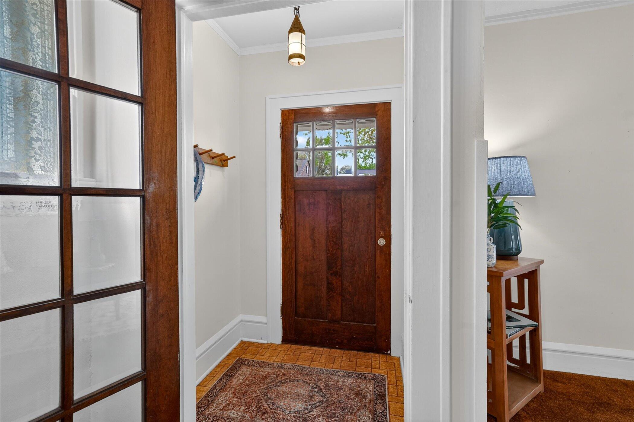 747 Crescent Road Jackson, MI 49203 - Photo 6 of 60 06-747-Crescent-Rd-WindowStill-Real-Esta