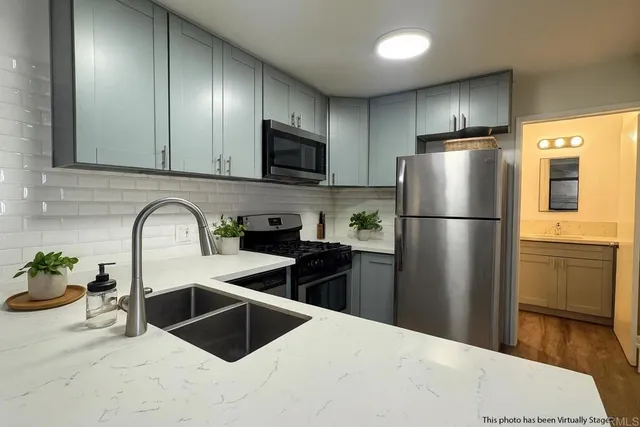 $399,000 | 3029 Broadway, Unit 14, San Diego, CA 92102