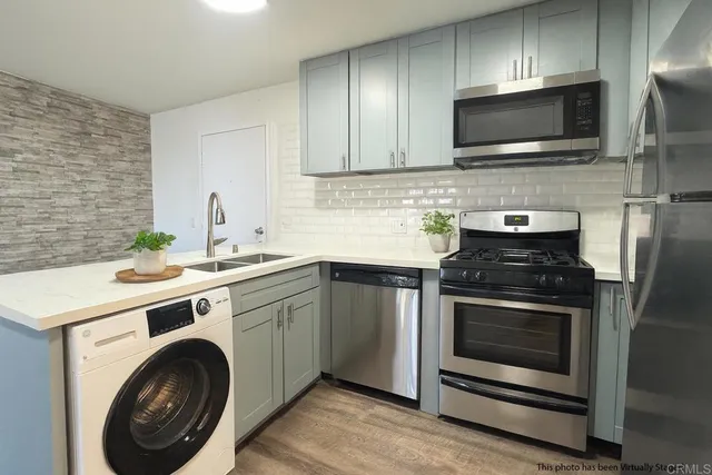 $399,000 | 3029 Broadway, Unit 14, San Diego, CA 92102