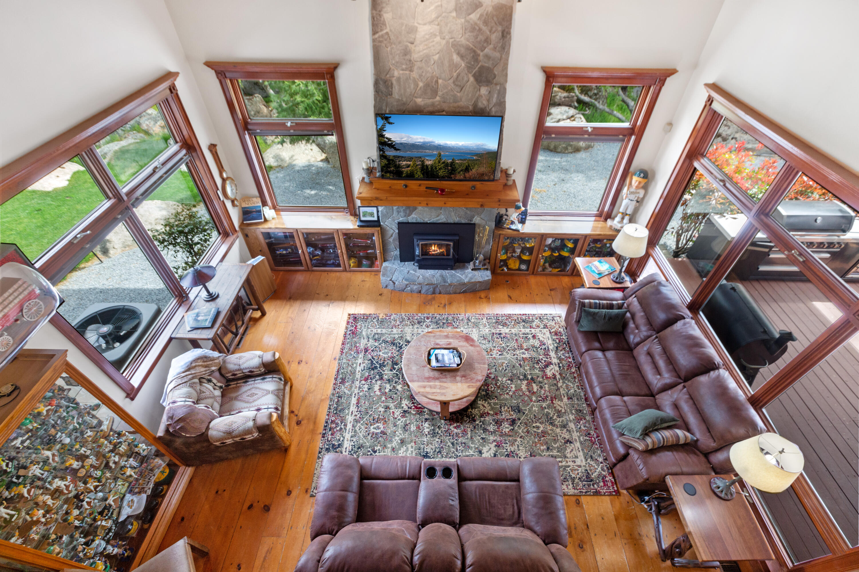 44958 South Fork Drive Three Rivers, CA 93271 - Photo 17 of 59 Family Room
