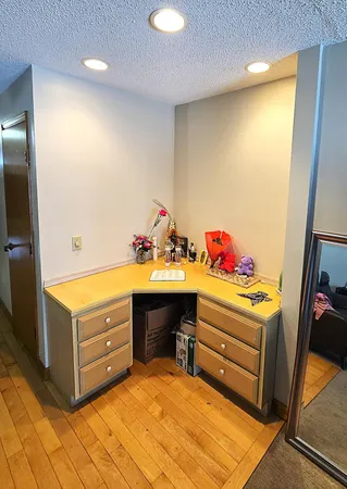 $79,900 | 12922 Nicollet Avenue, Unit 202, Burnsville, MN 55337