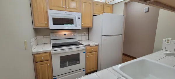 $79,900 | 12922 Nicollet Avenue, Unit 202, Burnsville, MN 55337