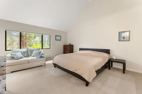 $1,198,000 | 73 Peter Coutts Circle, Stanford, CA 94305