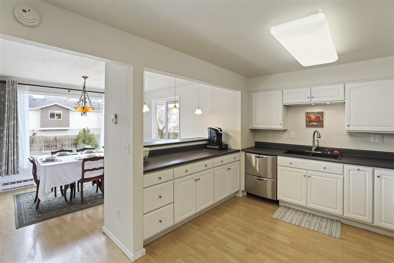 622 North Moore Road Spokane Valley, WA 99037 - Photo 7 of 20