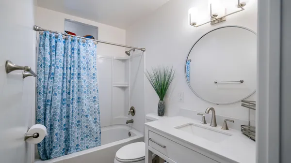 $449,999 | 43255 Illinois Avenue, Palm Desert, CA 92211