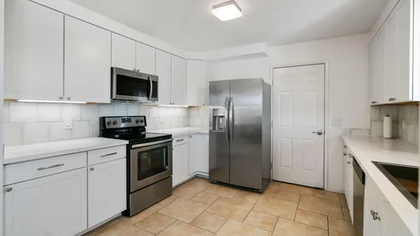$449,999 | 43255 Illinois Avenue, Palm Desert, CA 92211