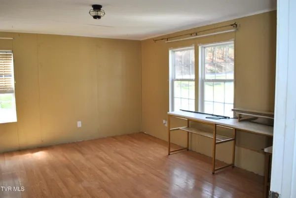 $139,990 | 242 Middle Creek Road, Cedar Bluff, VA 24609