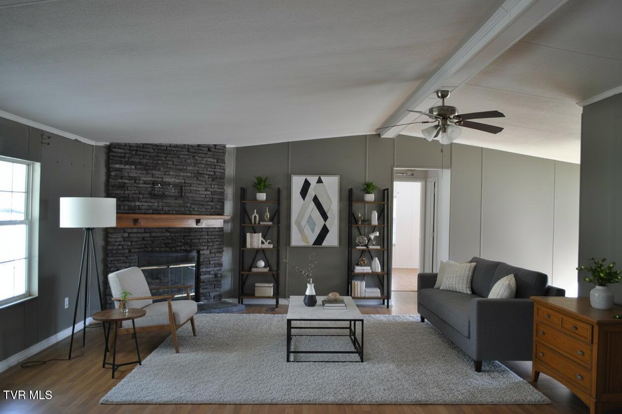 242 Middle Creek Road Cedar Bluff, VA 24609 - Photo 8 of 28 Virtual-staged-3