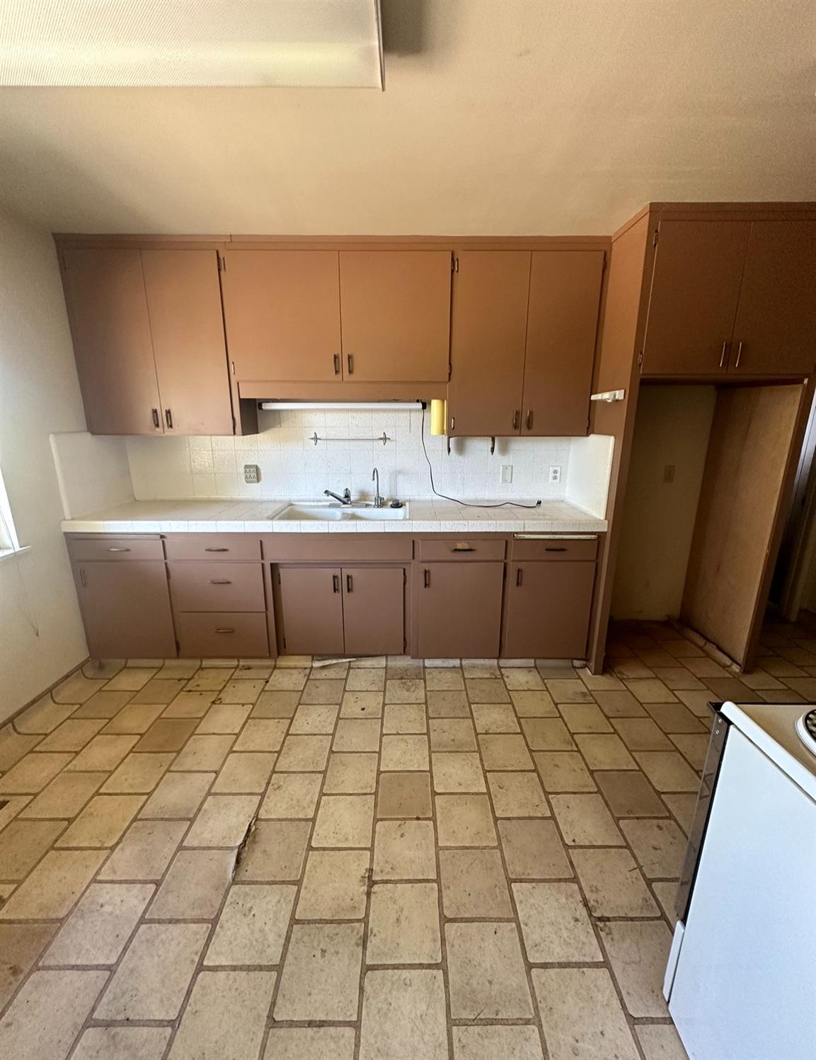 39563 Pine Ridge Road Oakhurst, CA 93644 - Photo 14 of 26 Gallery Image 14