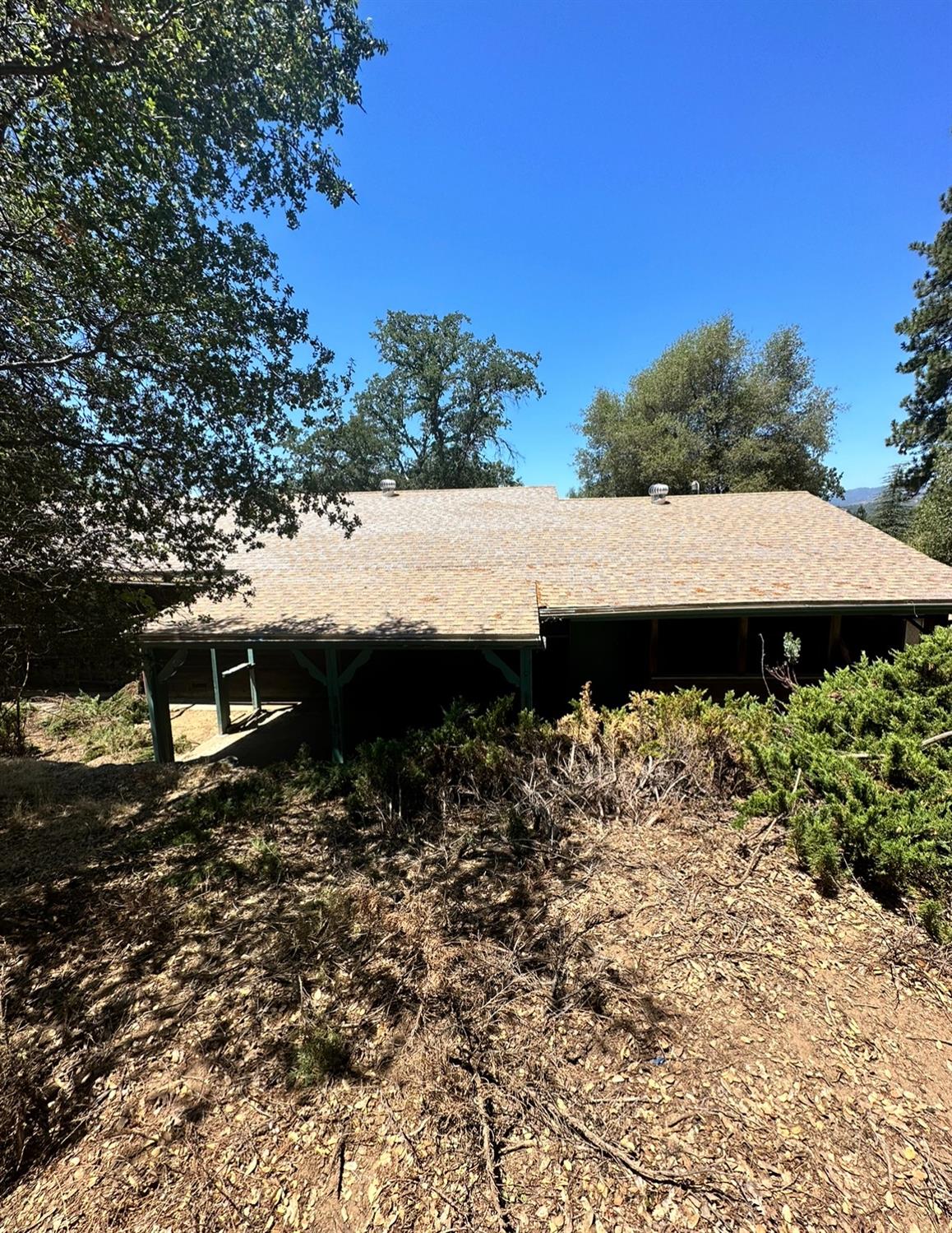 39563 Pine Ridge Road Oakhurst, CA 93644 - Photo 6 of 26 Gallery Image 6