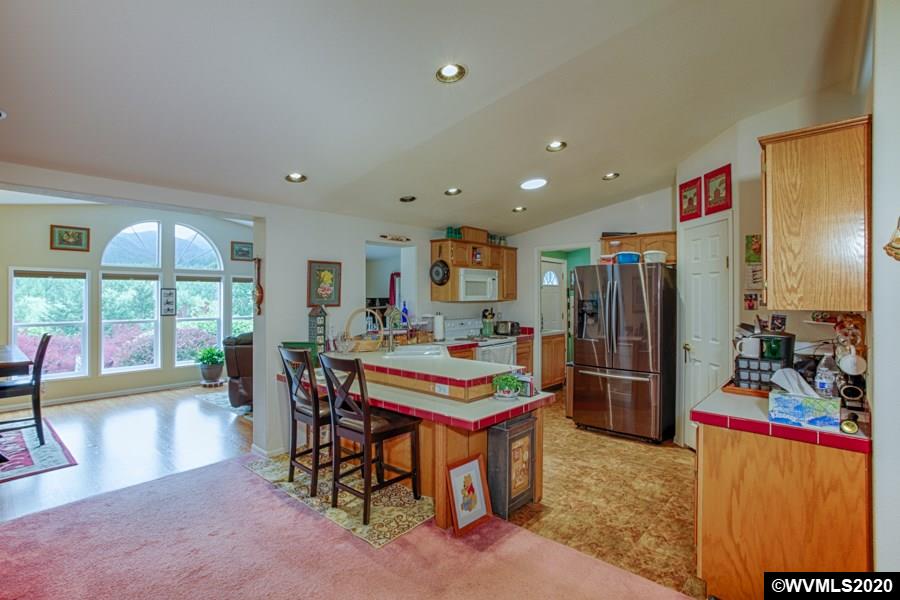 23507 Gooseneck Road Sheridan, OR 97378 - Photo 9 of 42