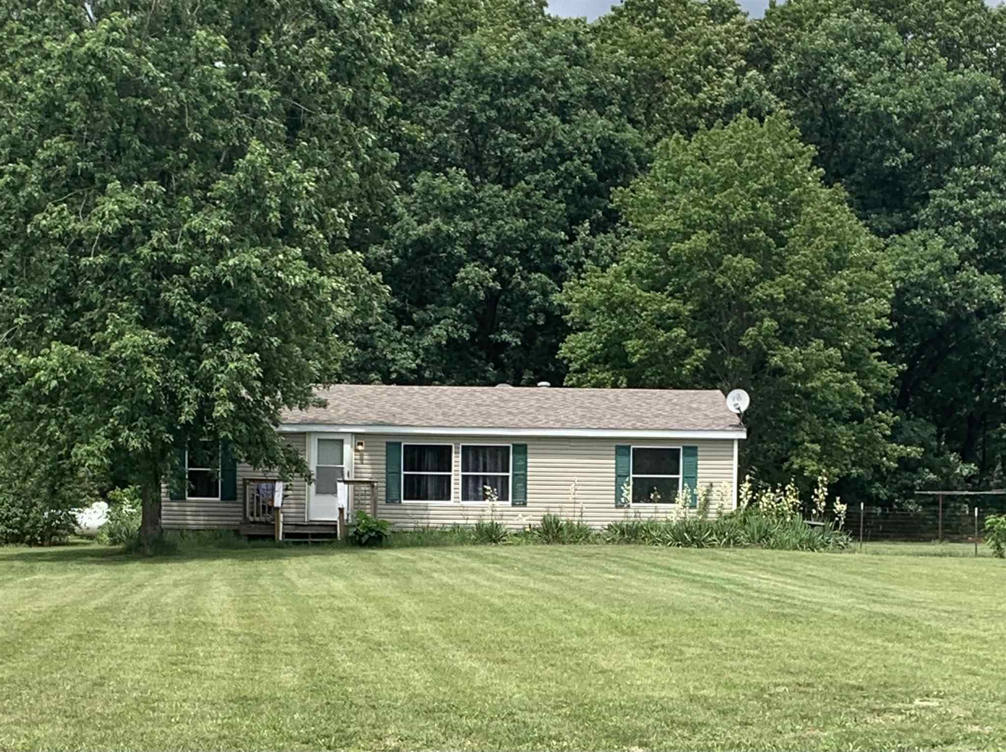12588 Upas Road Plymouth, IN 46563 - Photo 21 of 23