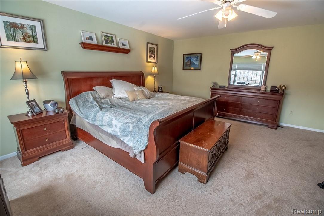 594 Whitney Drive Rochester, MI 48307 - Photo 17 of 27 DSC08409-HDR.jpg