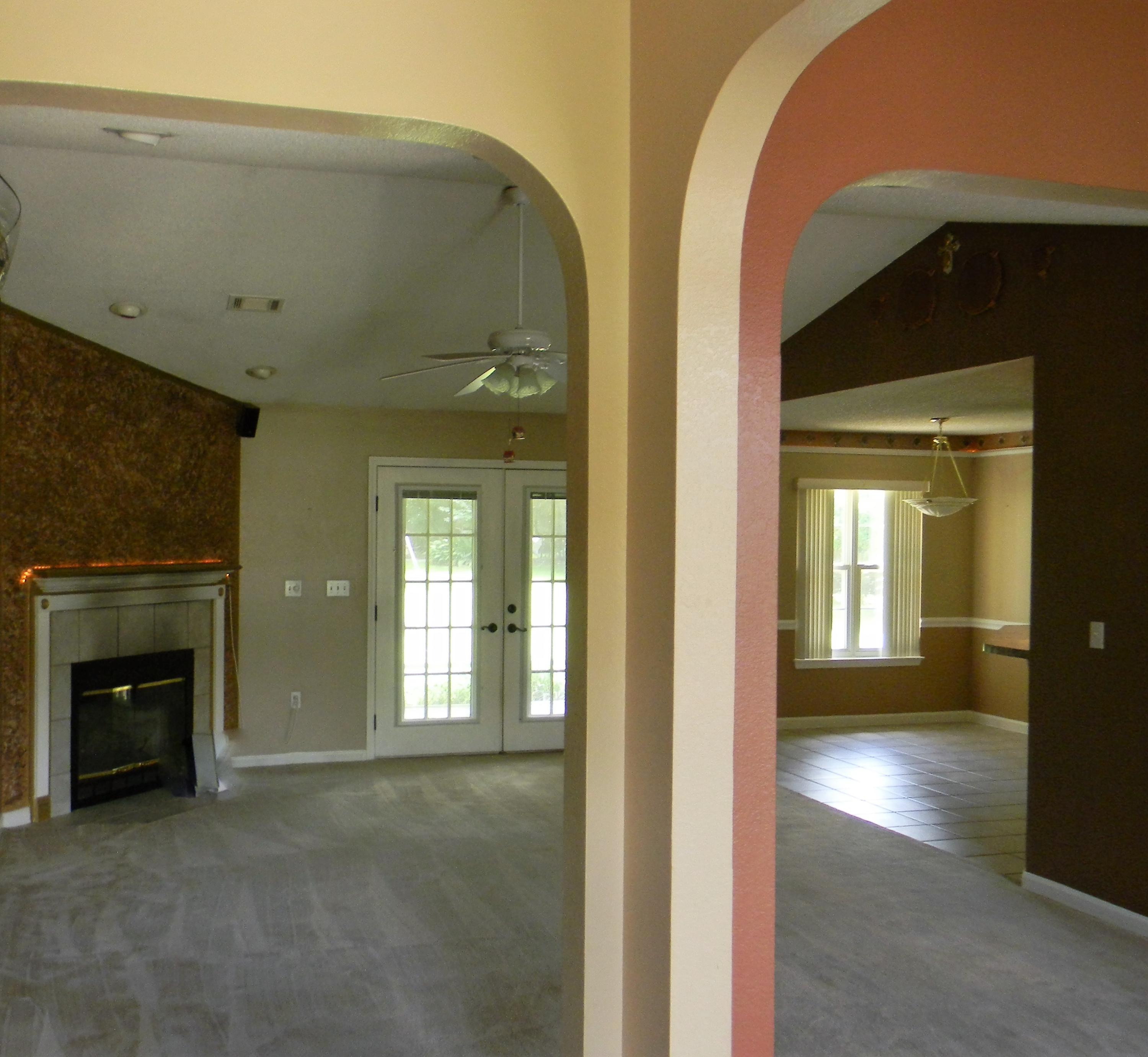 5808 Frances Street Crestview, FL 32539 - Photo 8 of 60 front door view of family_dining