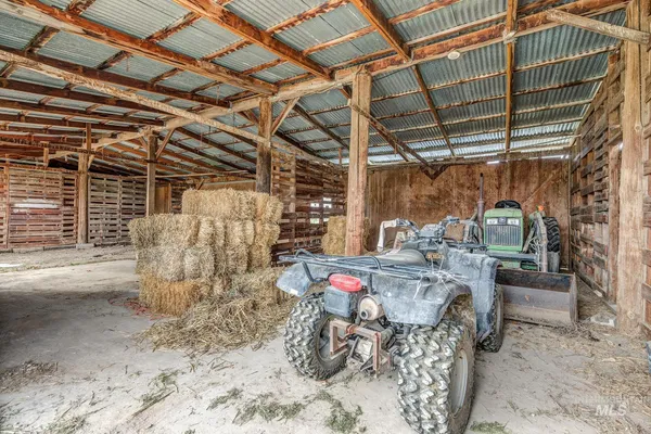 $450,000 | 4484 Community Road, Ontario, OR 97914