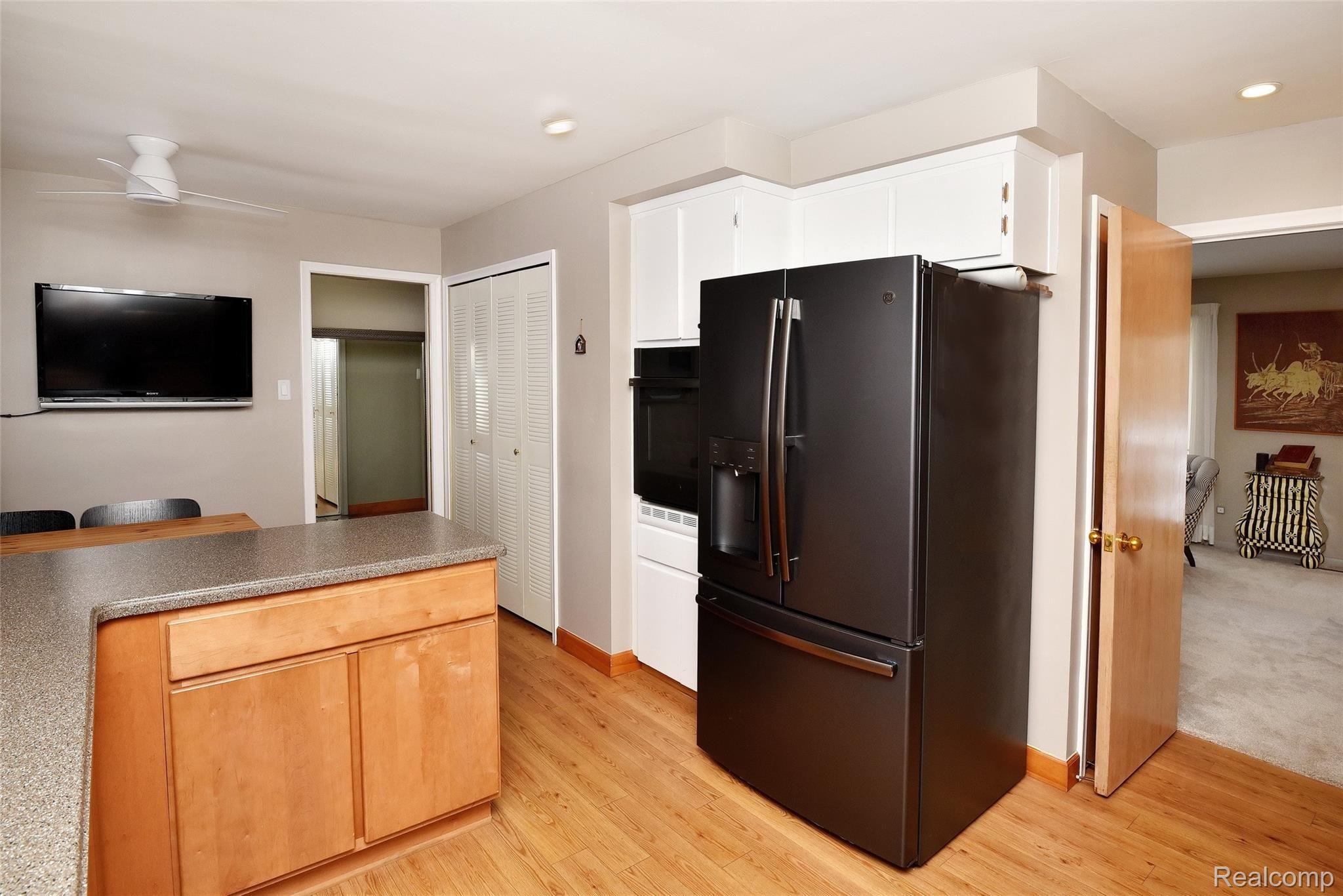 968 South Reading Road Bloomfield Hills, MI 48304 - Photo 13 of 26 968 Reading_13.JPG