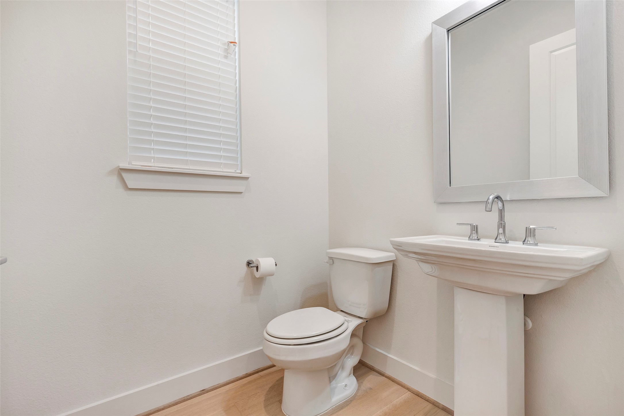 1740 Ojeman Point Lane Houston, TX 77055 - Photo 13 of 20 a bathroom with a sink and a toilet