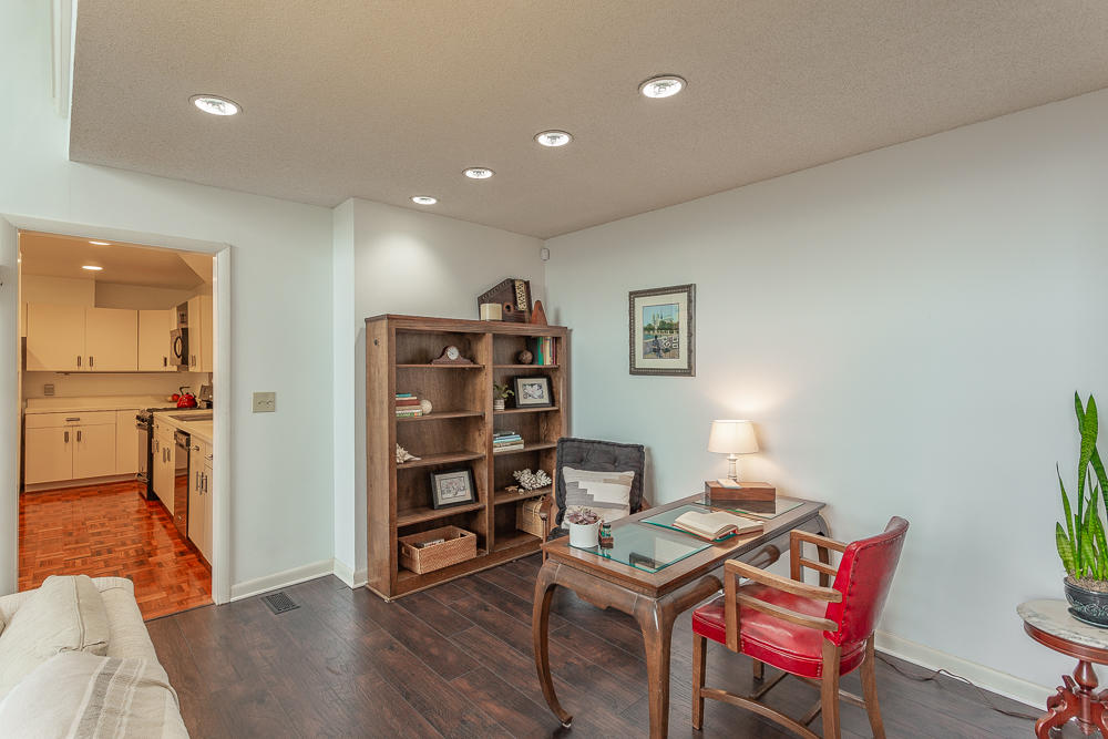 567 South Crest Road Chattanooga, TN 37404 - Photo 29 of 53 567 S Crest HD -88