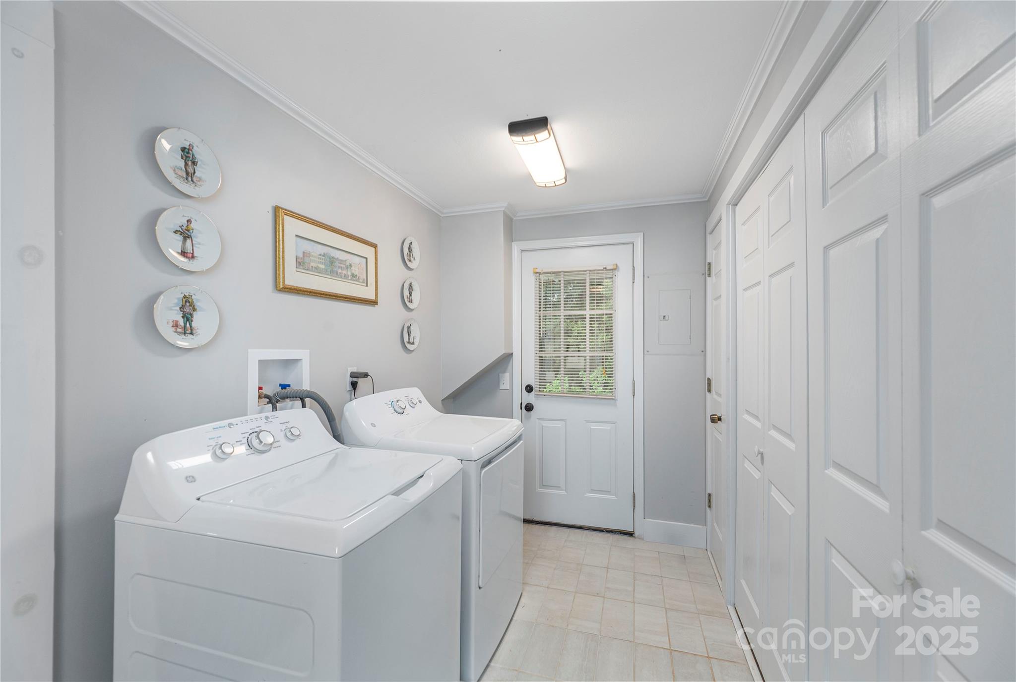 1304 Souther Road Old Fort, NC 28762 - Photo 26 of 48 a utility room with dryer and washer