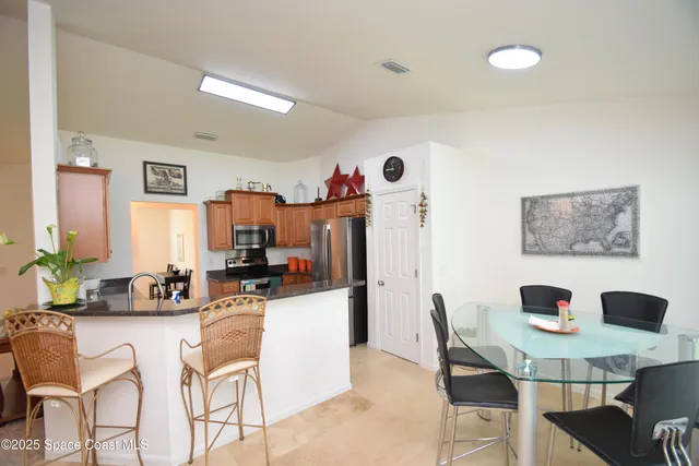 $329,900 | 396 Pasto Circle Southwest, Palm Bay, FL 32908