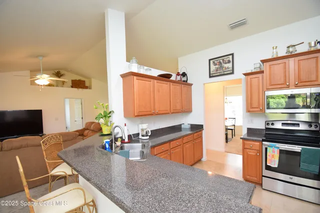 $329,900 | 396 Pasto Circle Southwest, Palm Bay, FL 32908