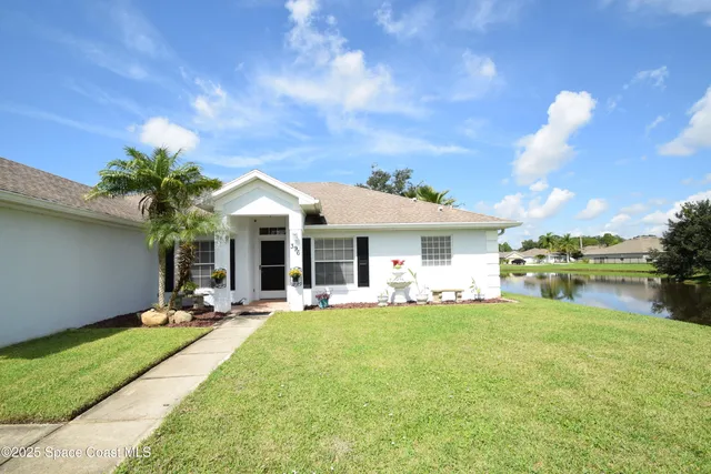 $329,900 | 396 Pasto Circle Southwest, Palm Bay, FL 32908