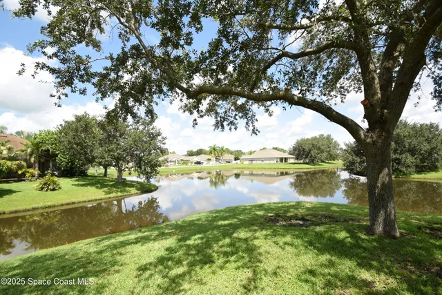 $329,900 | 396 Pasto Circle Southwest, Palm Bay, FL 32908