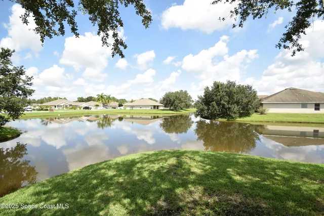 $329,900 | 396 Pasto Circle Southwest, Palm Bay, FL 32908