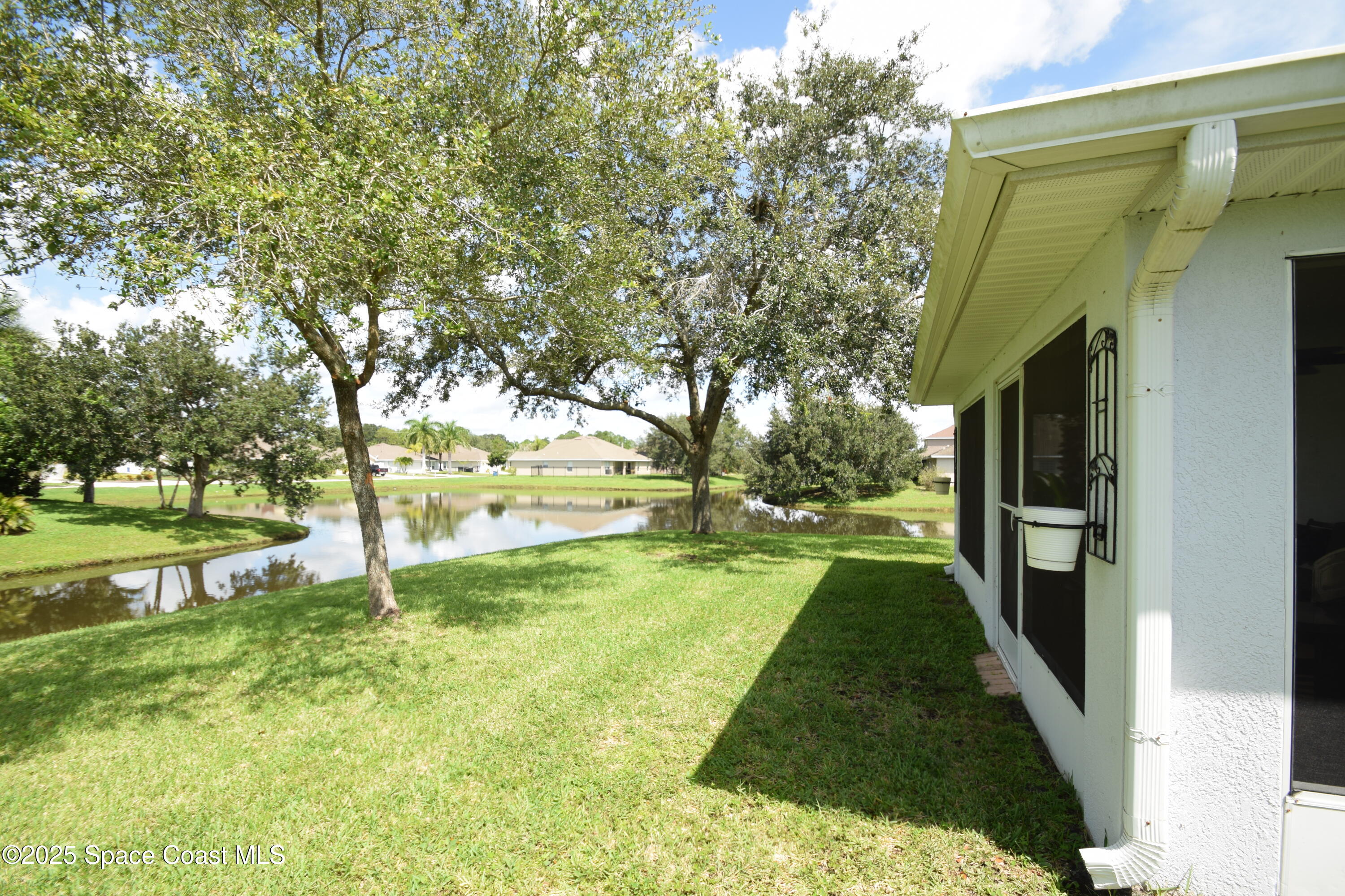 396 Pasto Circle Southwest Palm Bay, FL 32908 - Photo 66 of 75 side