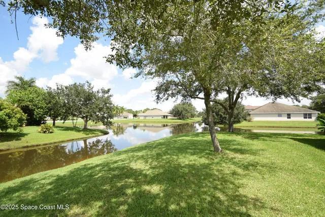$329,900 | 396 Pasto Circle Southwest, Palm Bay, FL 32908