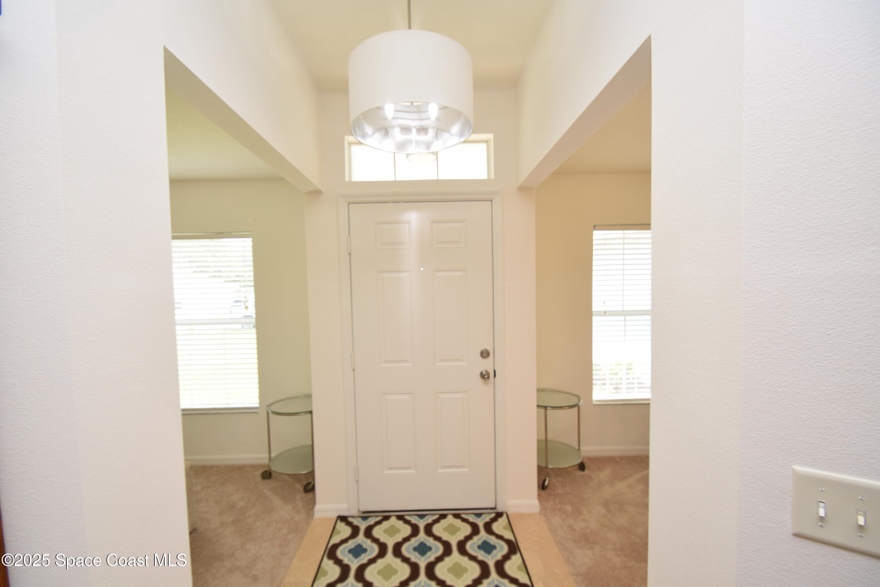 396 Pasto Circle Southwest Palm Bay, FL 32908 - Photo 7 of 75 Entry - Foyer