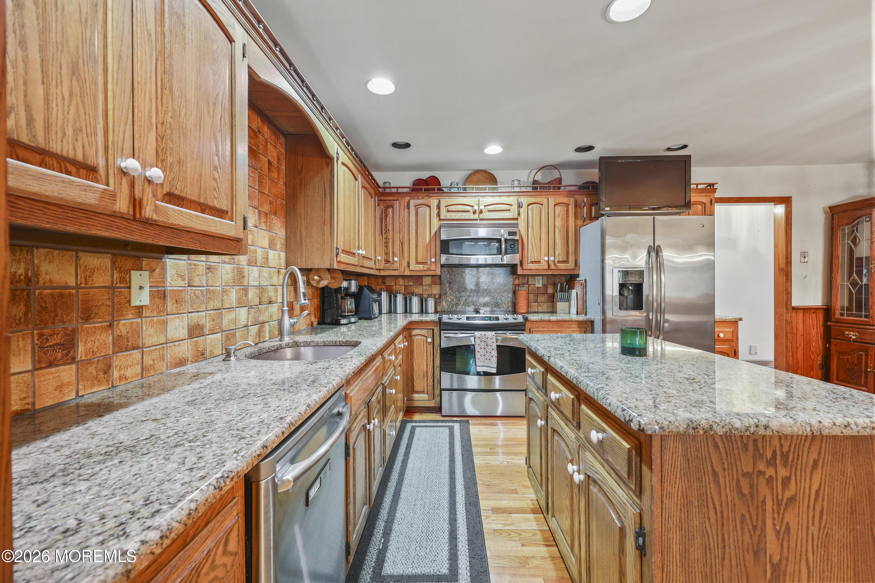 353 East Pleasant Grove Road Jackson, NJ 08527 - Photo 4 of 52 Kitchen