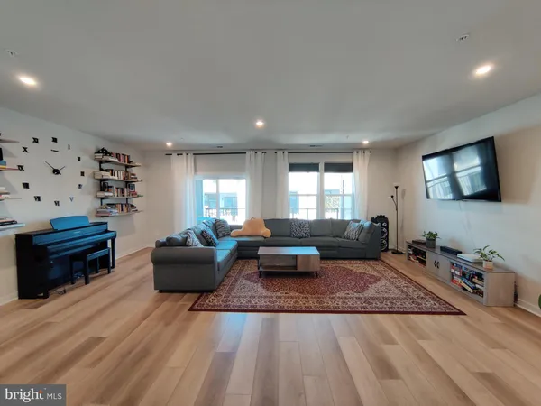 $3,700 | 12110 Loblolly Drive, Unit 64, Fairfax, VA 22033