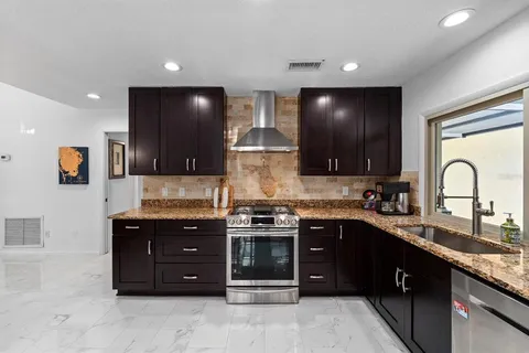 $700,000 | 767 Caya Costa Court, St. Petersburg, FL 33702