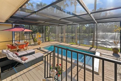 $700,000 | 767 Caya Costa Court, St. Petersburg, FL 33702