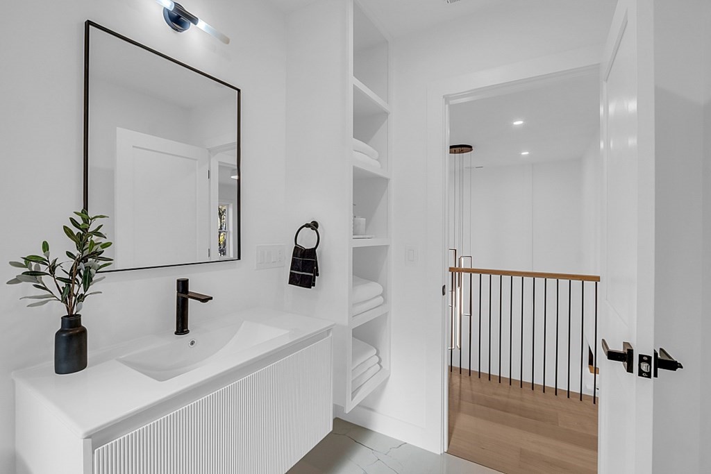 73 Clewley Road, Unit 73 Medford, MA 02155 - Photo 24 of 34 Gallery Image 24