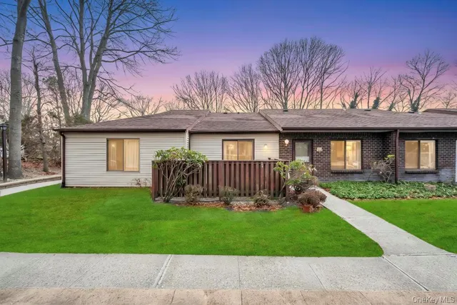 $375,000 | 113 Birchwood Road, Coram, NY 11727