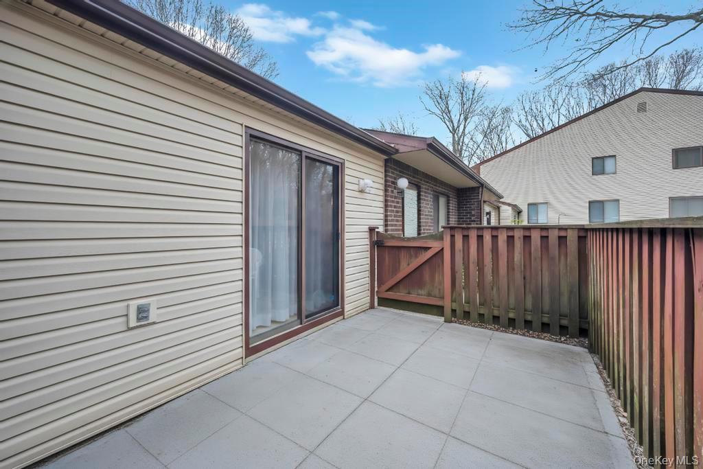 113 Birchwood Road Coram, NY 11727 - Photo 26 of 29