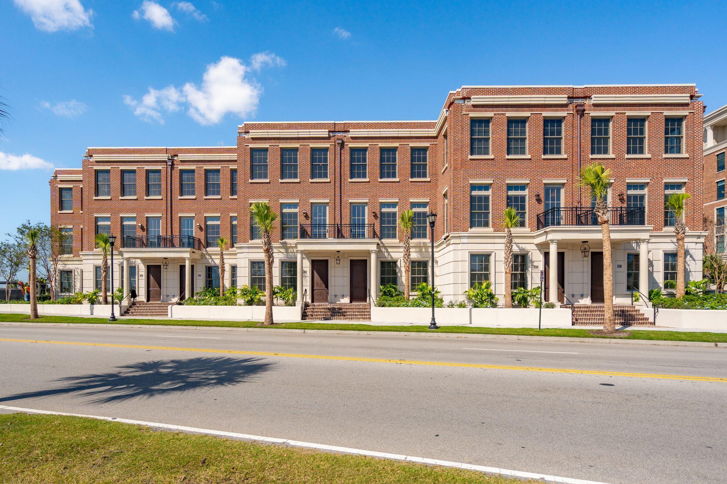 342 Broad Street Charleston, SC 29401 - Photo 1 of 23 Exterior