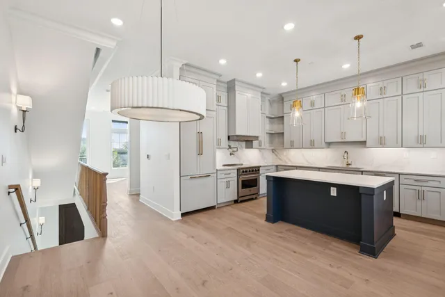 $15,500 | 342 Broad Street, Charleston, SC 29401