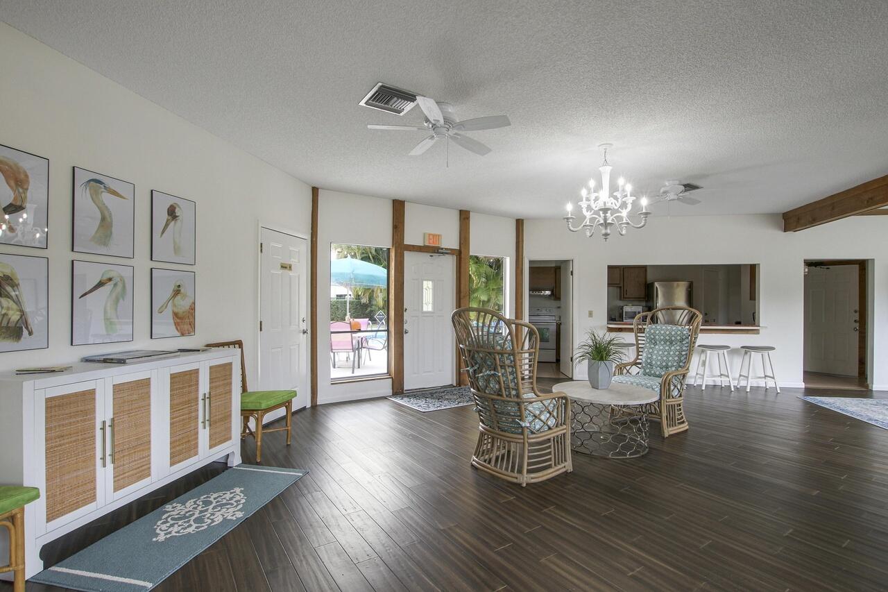 950 South Kanner Highway, Unit E2 Stuart, FL 34994 - Photo 27 of 37 Clubhouse