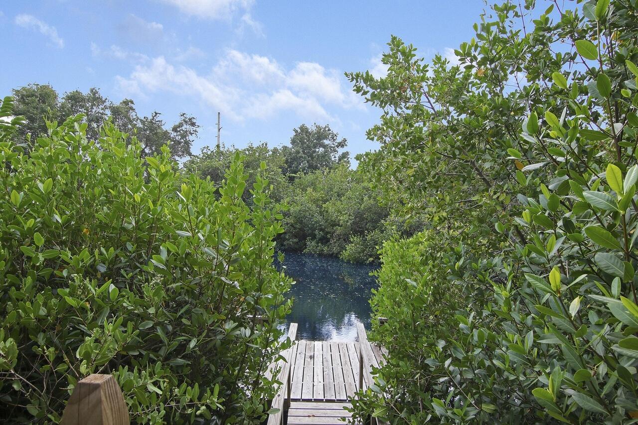 950 South Kanner Highway, Unit E2 Stuart, FL 34994 - Photo 35 of 37 3