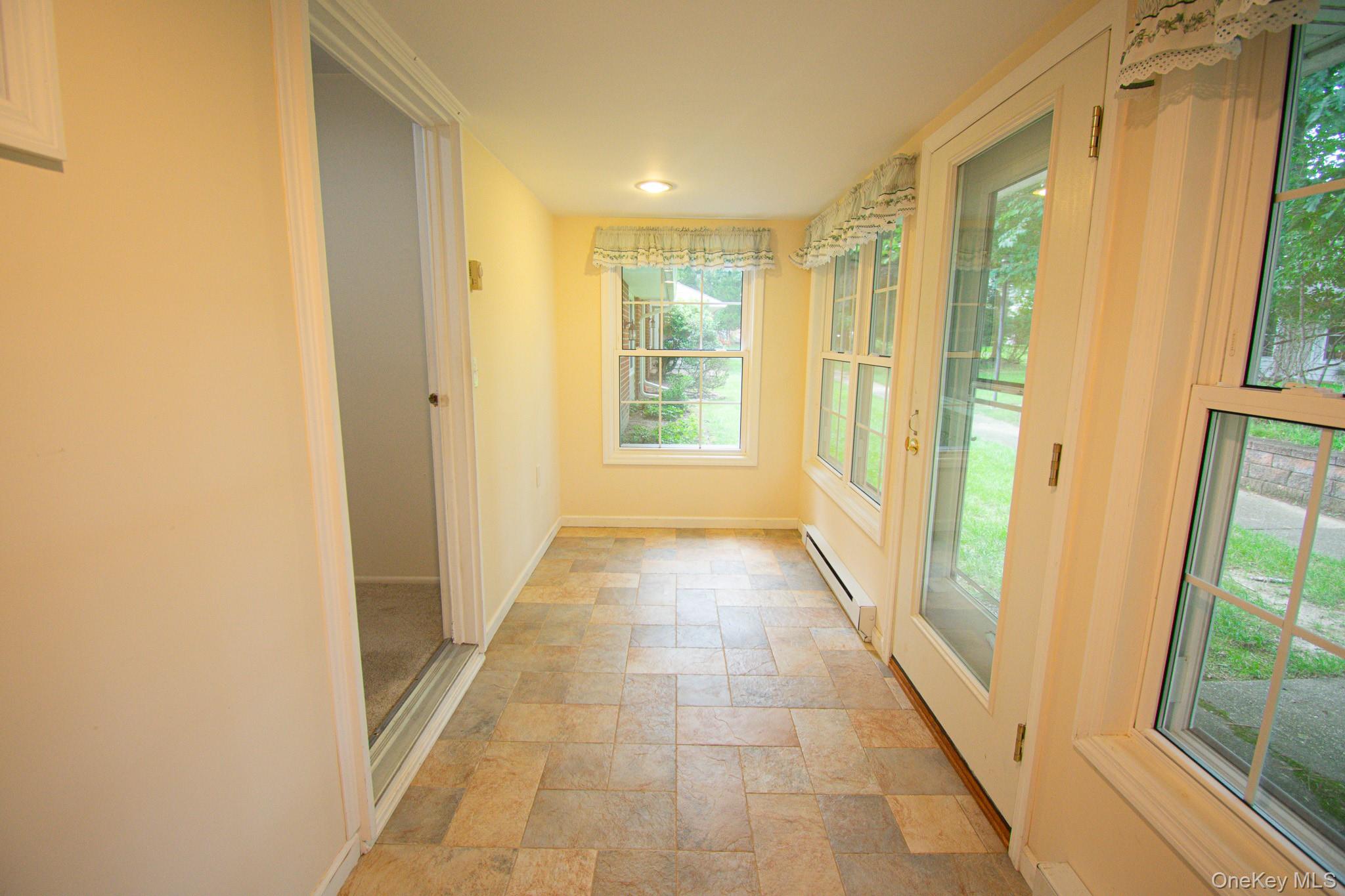 179 Ventry Court, Unit B Ridge, NY 11961 - Photo 26 of 36